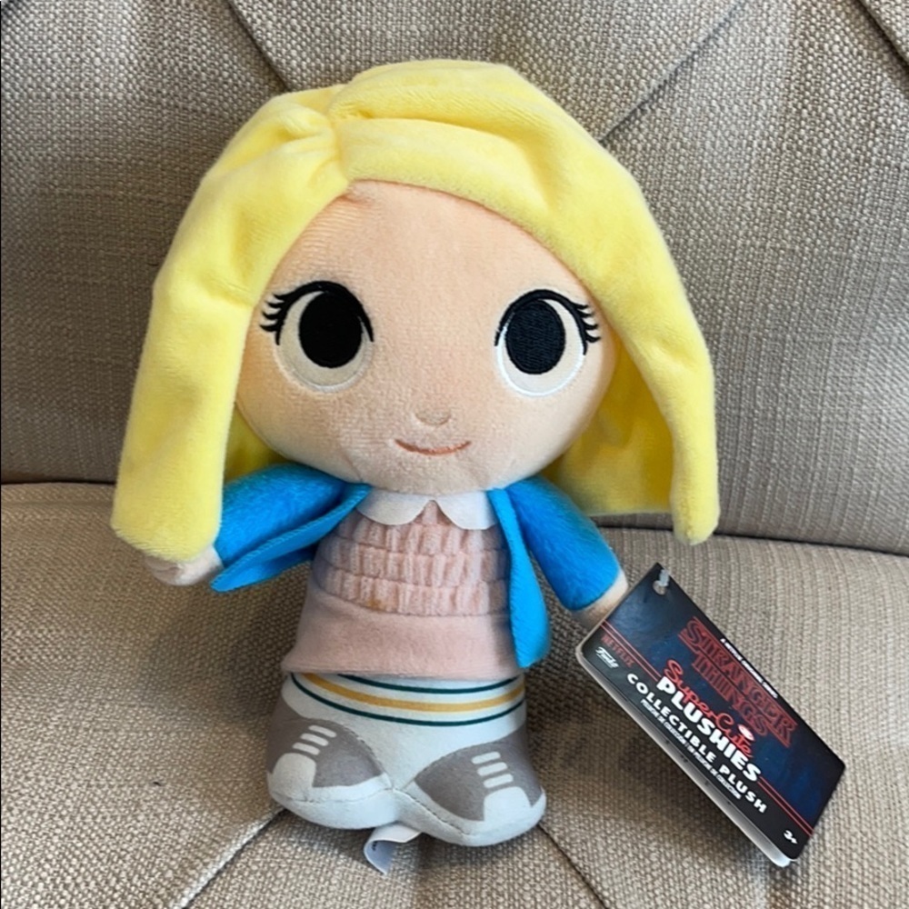 Stranger Things Super Cute Plushies 8”